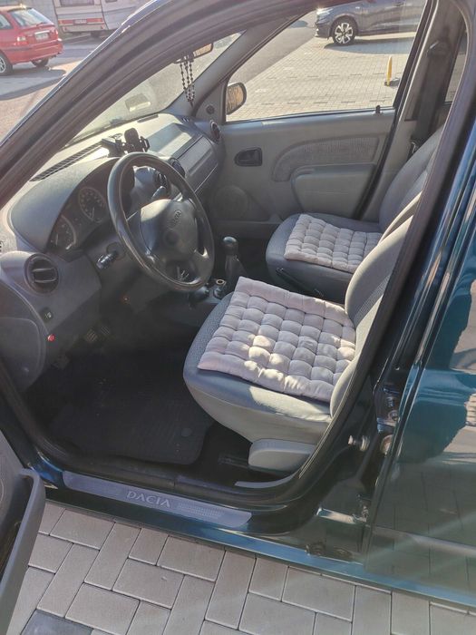Se vinde dacia Logan benzina +gaz