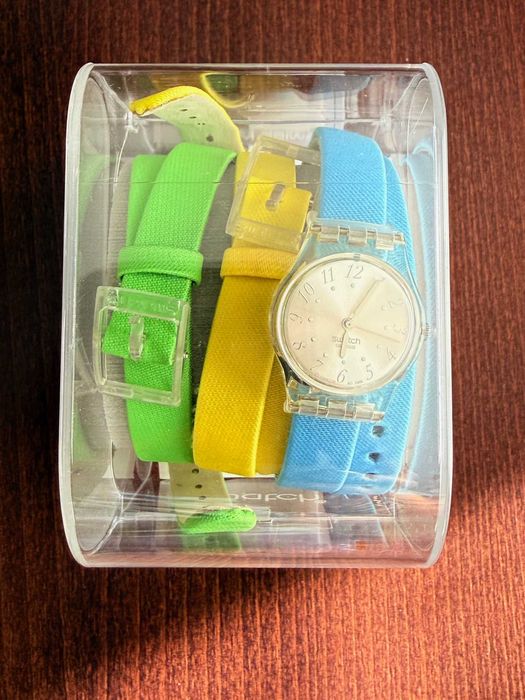 Vând ceas dama swiss made Swatch Triple Tour, 3 curele, impecabil