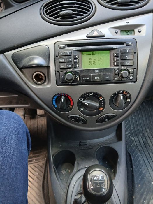 FORD Focus 2004 — imagine 5