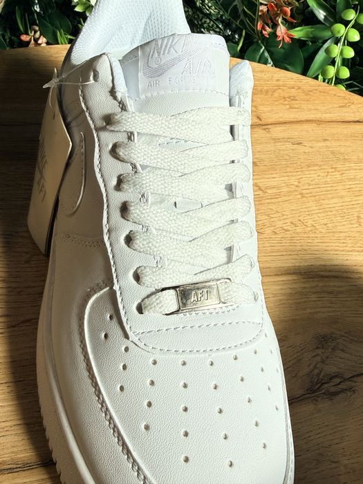 Adidasi Nike Air Force 1 Low