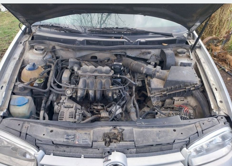 На части Фолксваген Голф 4 1.6 101к.с бензин/ VW GOLF 4