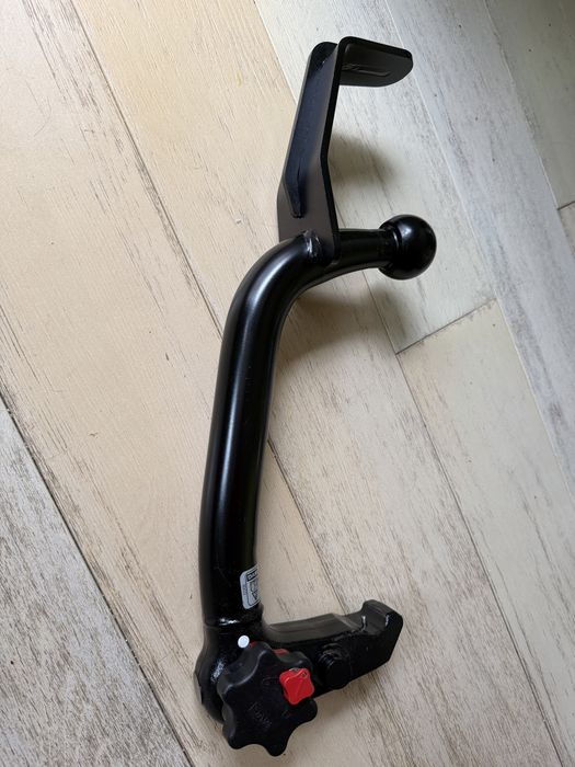 Mazda MX30 теглич , нов
