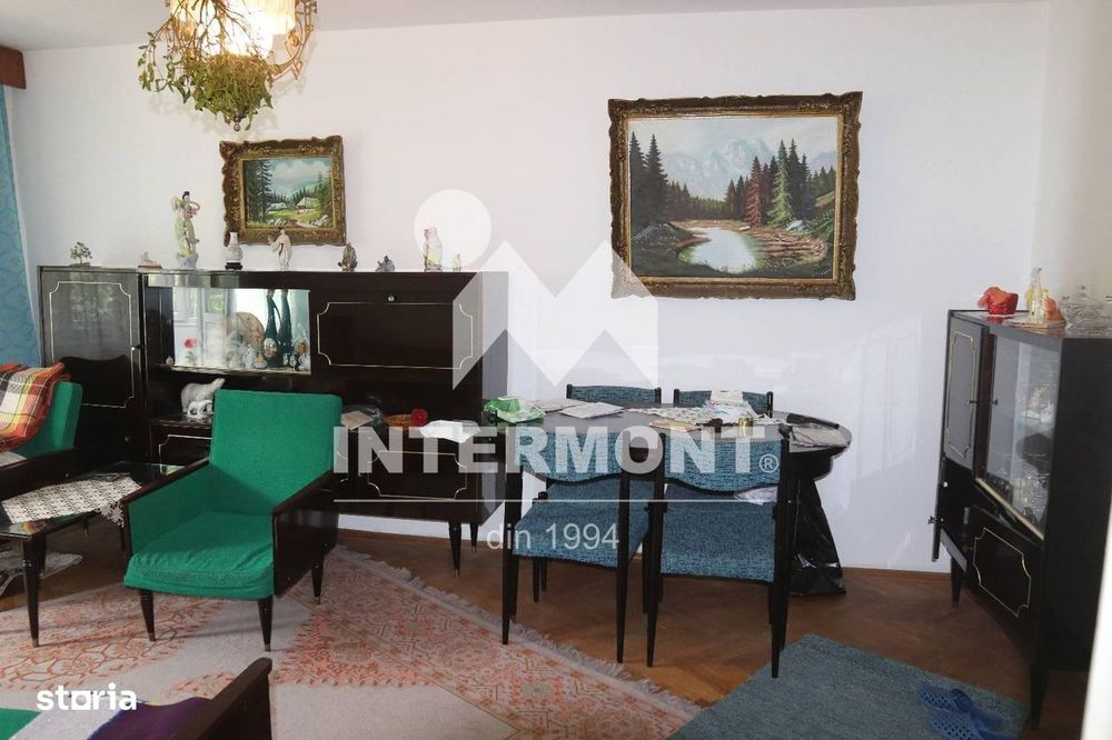 Apartament de vânzare Sinaia – 3 camere decomandate |76 mp | Parter