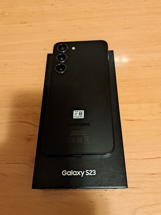 Samsung S 23 5G, black, impecabil,ca nou 10/10,  256gb/8gram.