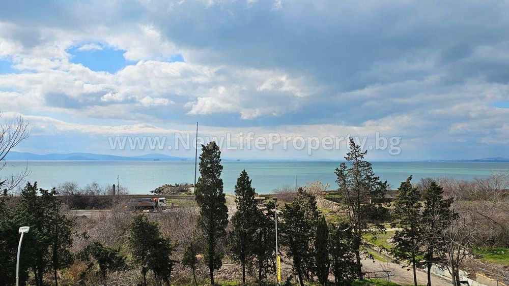 Продава се Двустаен апартамент в Поморие - 70 кв.м за 8160 €/кв.м - Снимка #16