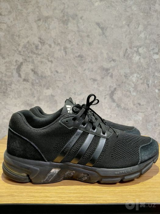 Оригинальные кроссовки Adidas