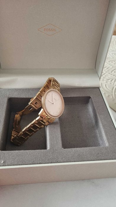 Set ceas Fossil + lantisor