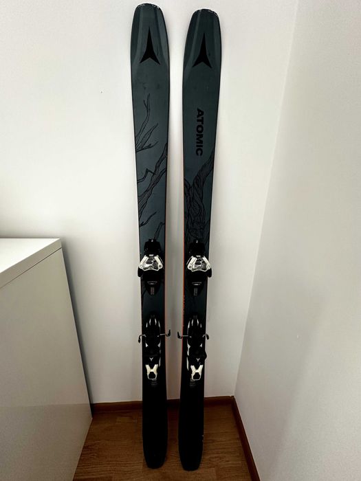 Schi Atomic Bent Chetler 100 180CM - model 2020