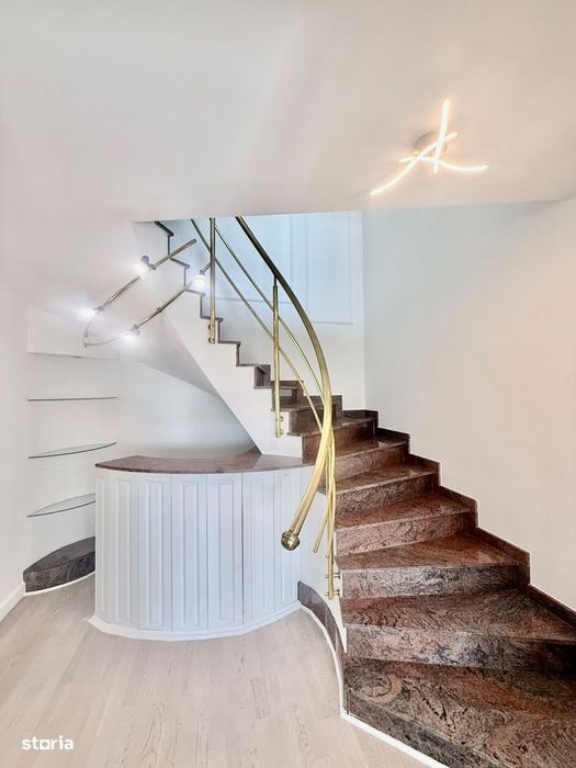 Duplex Bd. Unirii /Tribunal LUX 120mp — fotografia 1