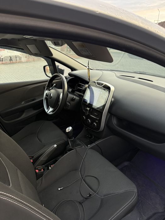 Renault clio 4 ..