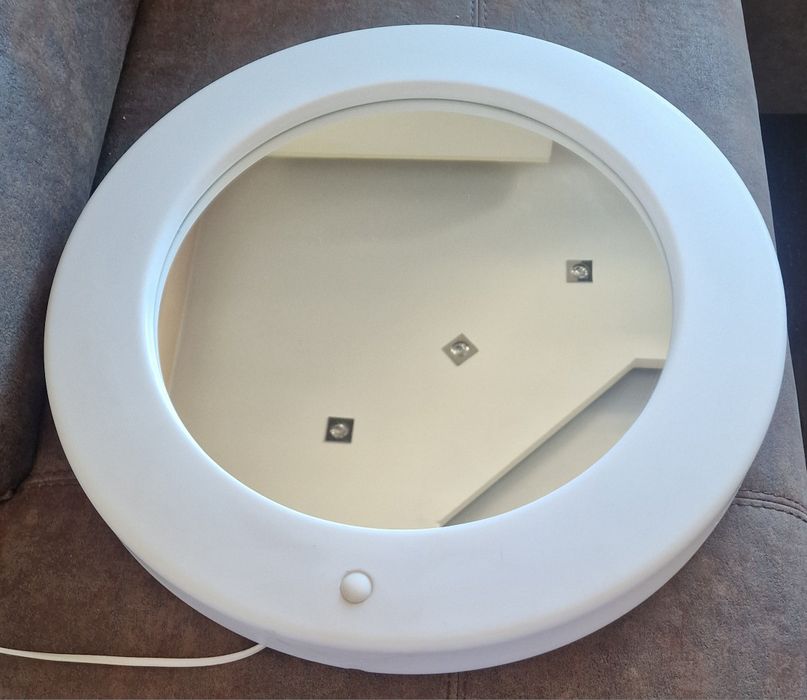 IKEA Огледало за баня с вградено осветление 54см диаметър