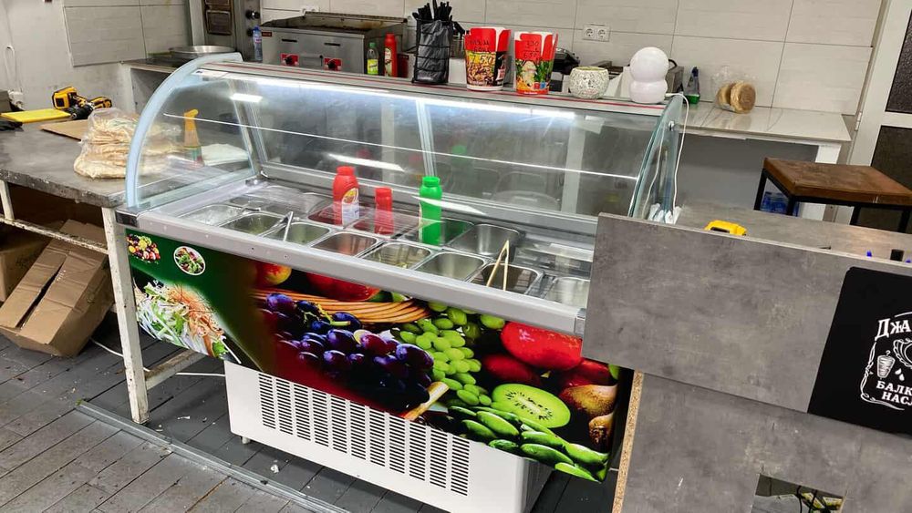 Хладилна витрина