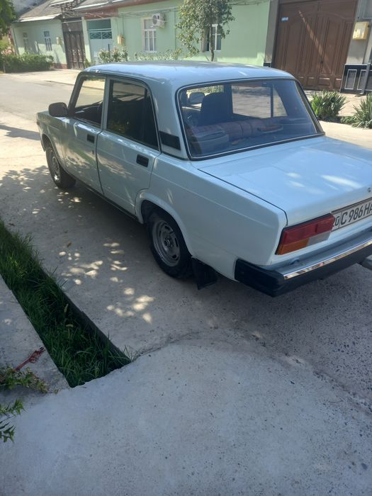 Ваз 2107 сотилади