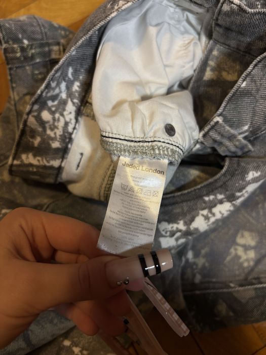 дънки Jaded London с камуфлажен принт