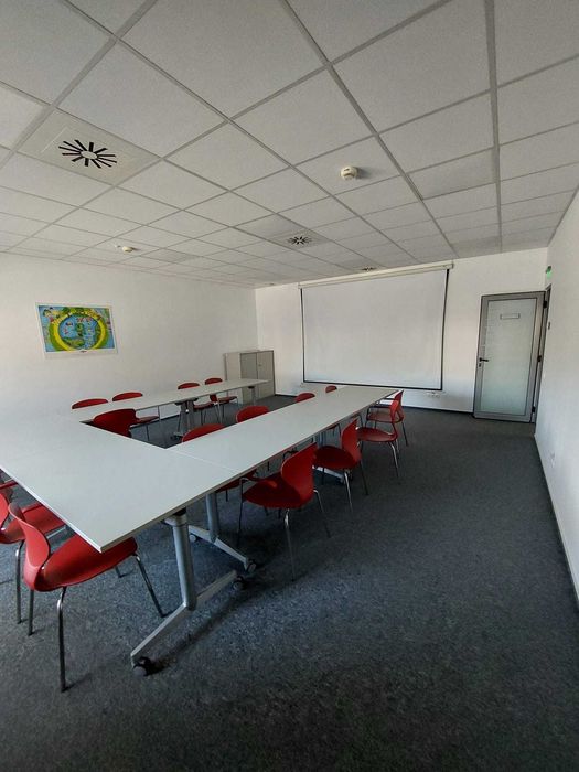 De inchiriat – SPAȚIU BIROU + DEPOZIT  - Pret – 3,5 €/mp + TVA