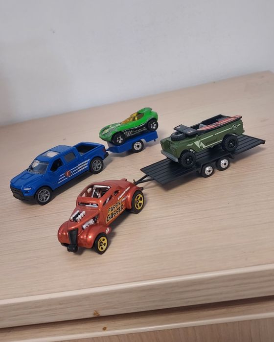Machete masinute cu remorca Ford Raptor,Land Rover,Buggy-Hotwheels '98