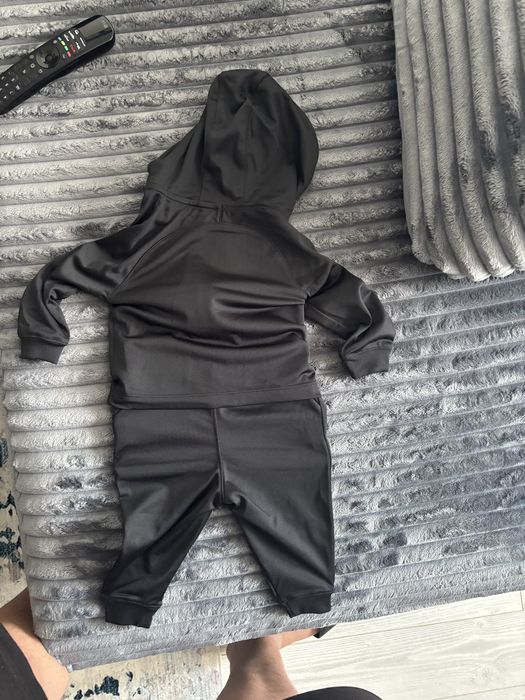 Compleu bebe 6-9 luni Nike Liverpool