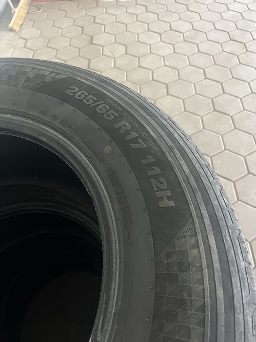 продам шины 265/65/17 Kumho