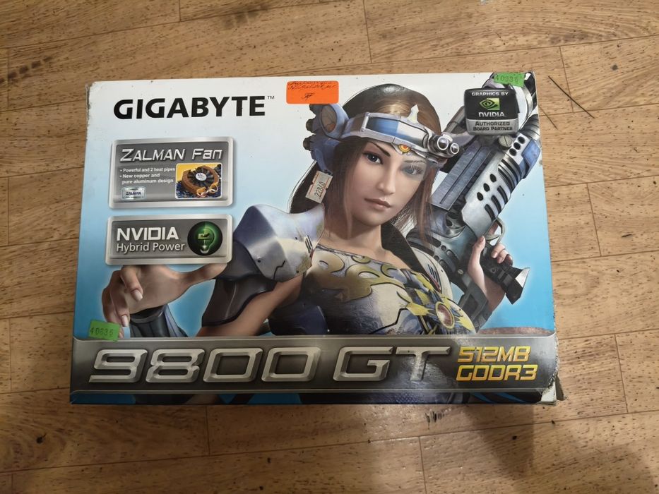 Видеоадаптер PCI-E GIGABYTE GeForce 9800 GT 600MHz 512Mb DDR3 900MHz 2