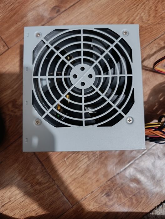 Продам Блок питание