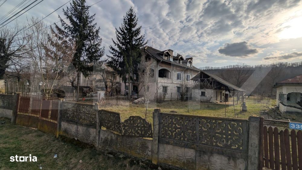 Proprietate deosebita cu teren generos – refugiu de liniste in Magur