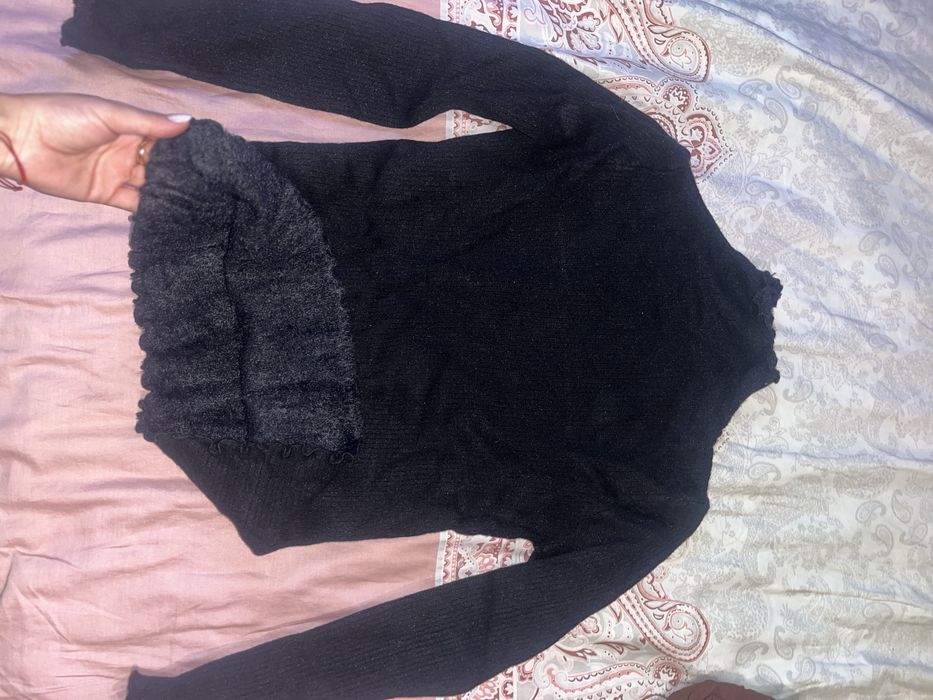 Нова дамска блуза с пера, плетена  пуловер паус зара pause zara guess