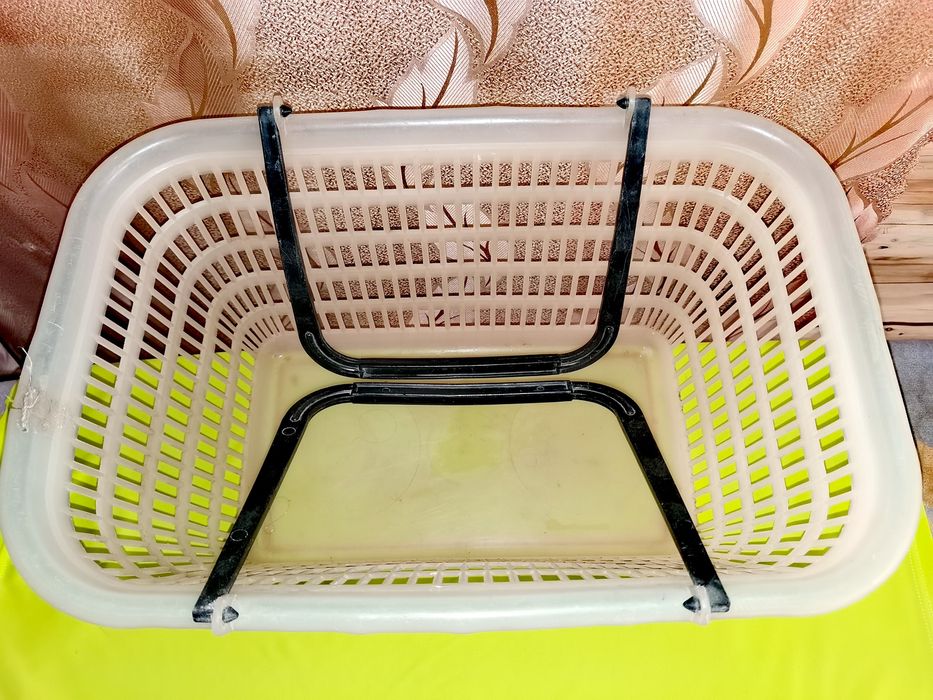 Корзина пластиковая СССР