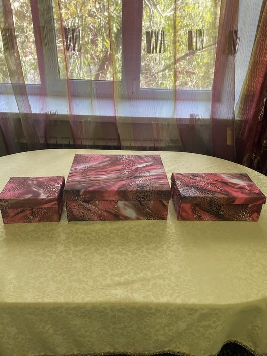 Подарочные коробки