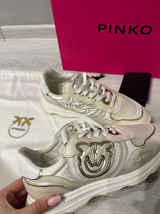 Дамски обувки Pinko