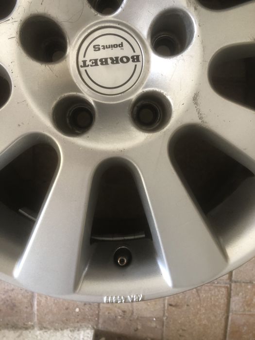 Vând 4 jante aluminiu