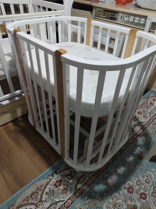 Манеж новый состояние 2шт