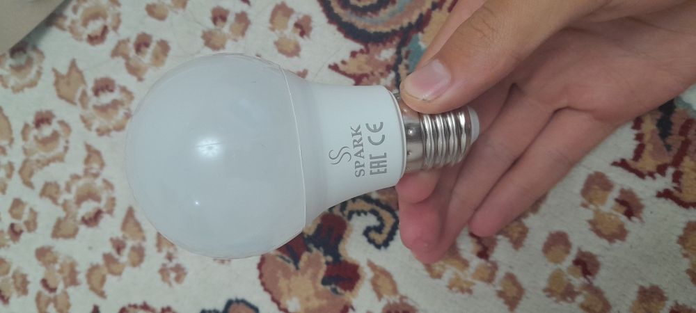 Продам лампочки .