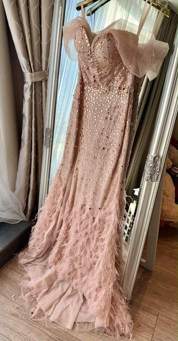 Официална рокля на Христо Чучев