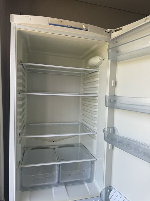холодильник indesit