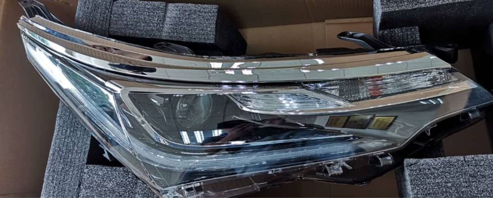 Фара на Кароллу 2018 года