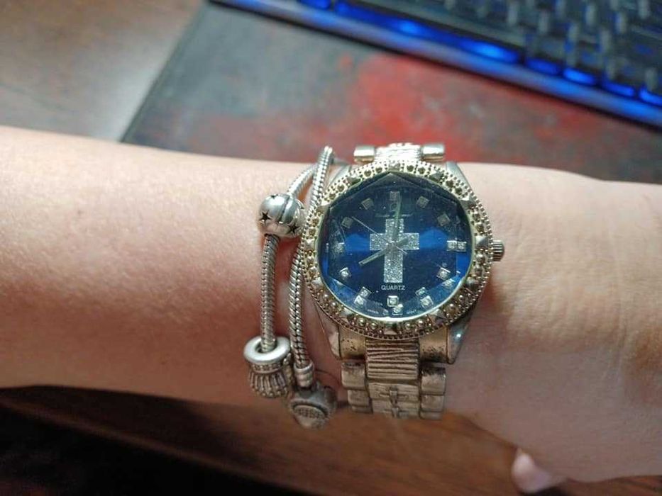 Lot 4 vintage de 8 ceasuri