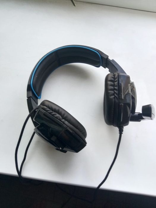 Игровые наушники