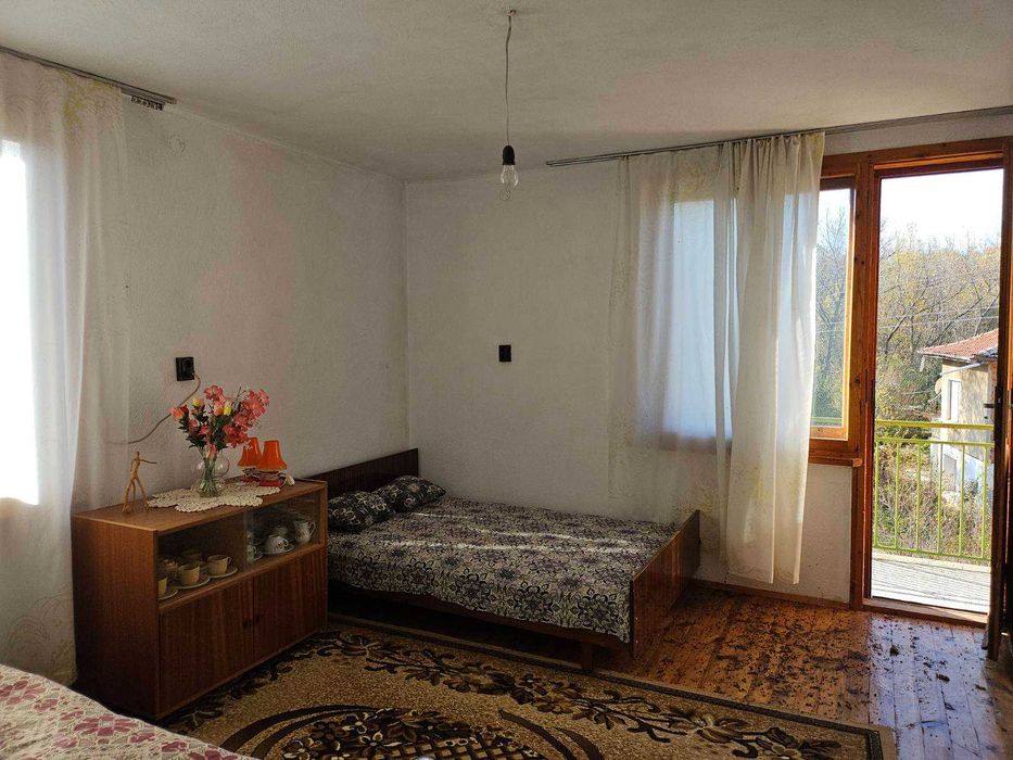 Продава се Къща в с. Глоговица, Област Перник - 216 кв.м за 297 €/кв.м - Снимка #4