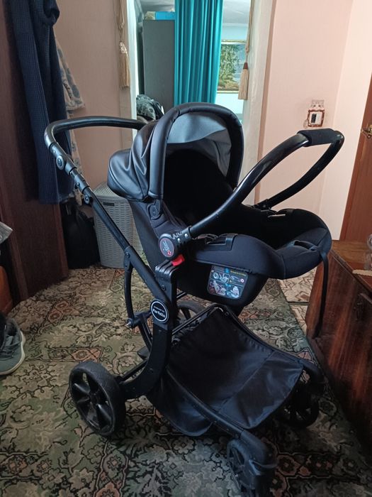 Продам коляску трансформер