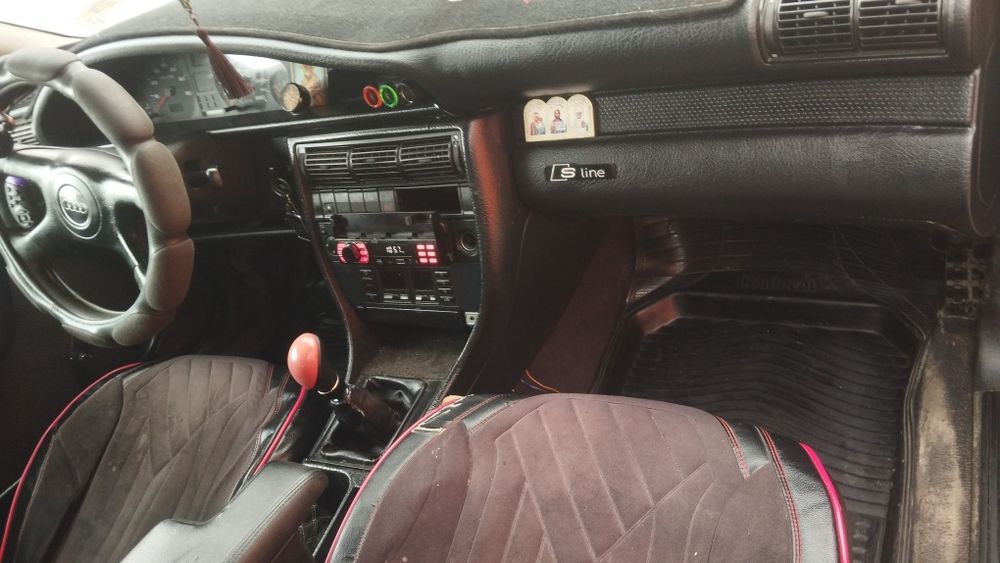 Срочно продам Ауди 100 ц4
