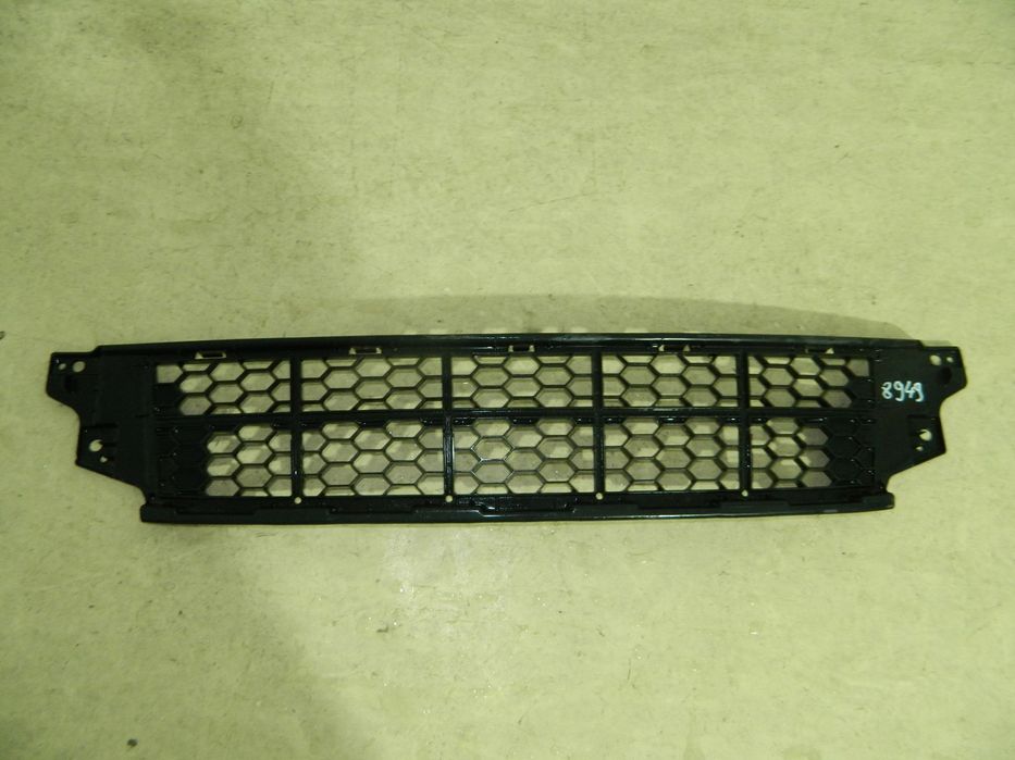 Grila inferioara bara fata Honda Jazz, 2011, 2012, 2013, 2014, 2015, 71103-TF0-G210-M1