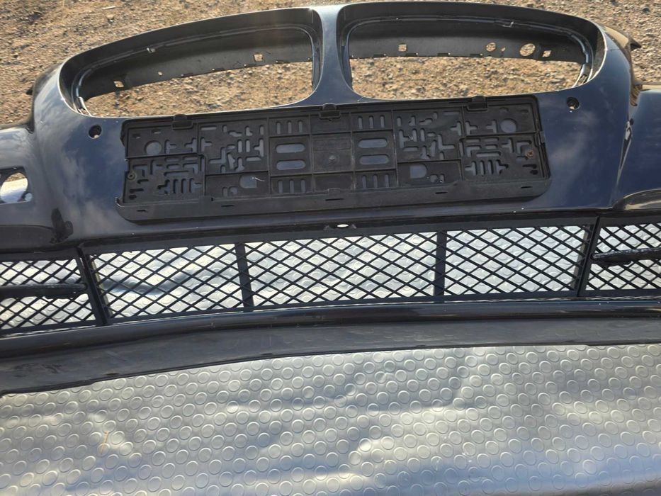 Предна броня за BMW 530D F10 с решетки