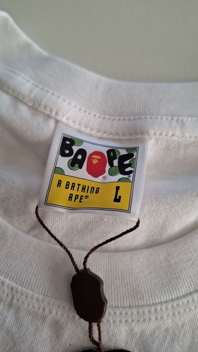 Tricou Bape Alb, Print Crem tip Burberry, Marimea L