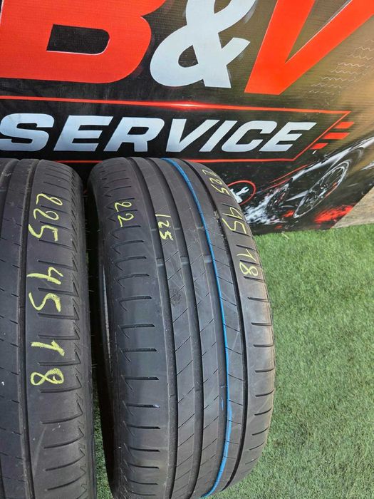 225 45 18 pirelli