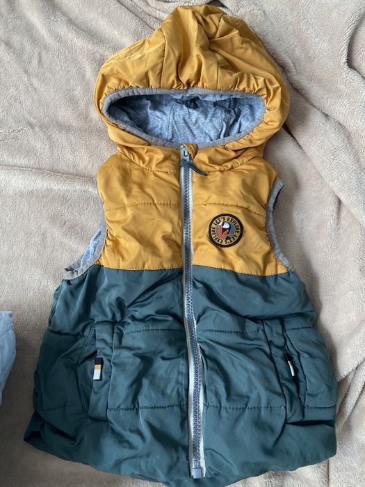 Продам детские вещи