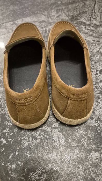 Mocasini Geox din piele întoarsă  culoare maro
