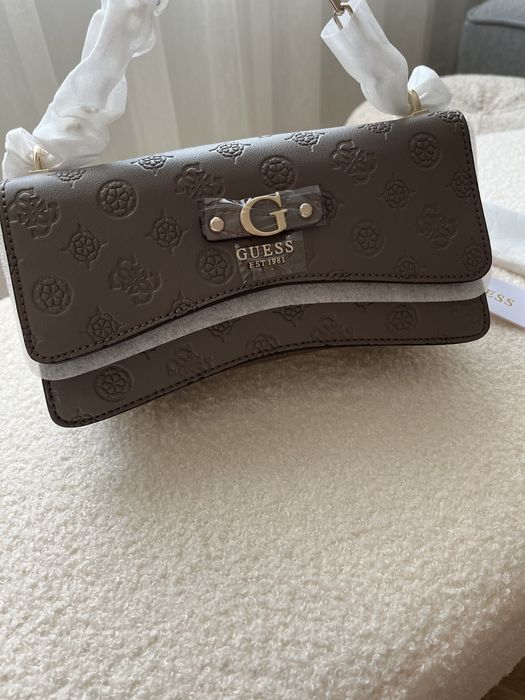 Geanta Guess - NOU