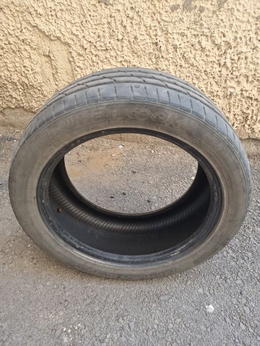 Продам резину 245/45 17