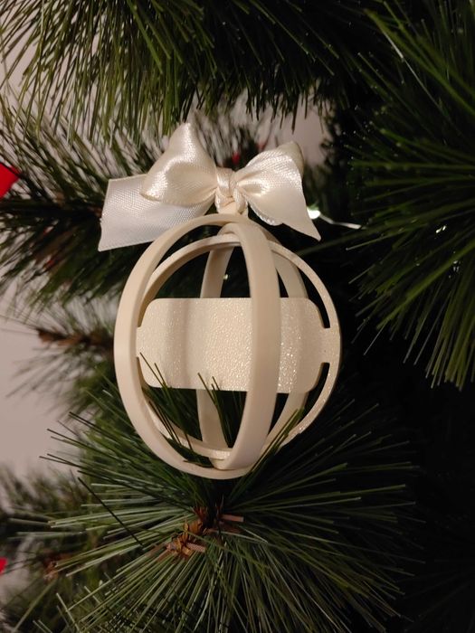 Персонализирани коледни орнаменти