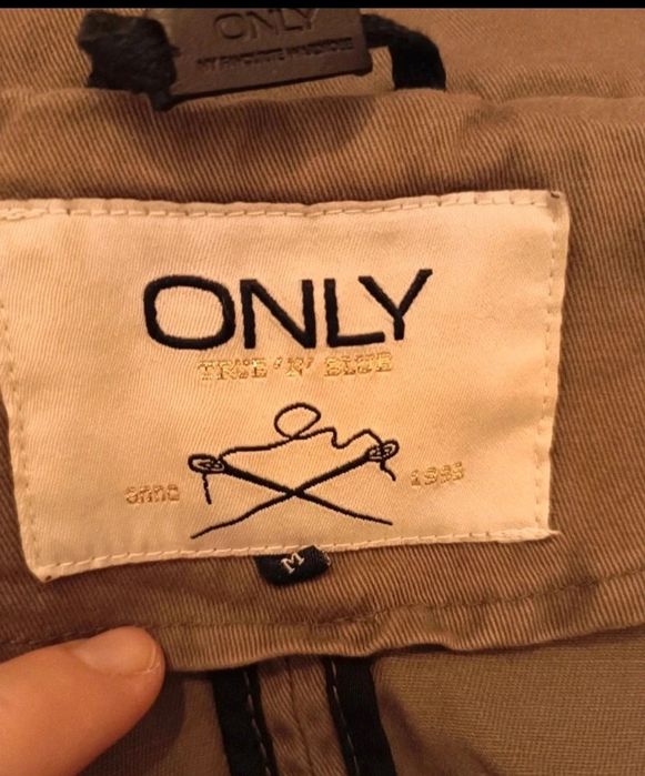 Geaca parka Only mărime M